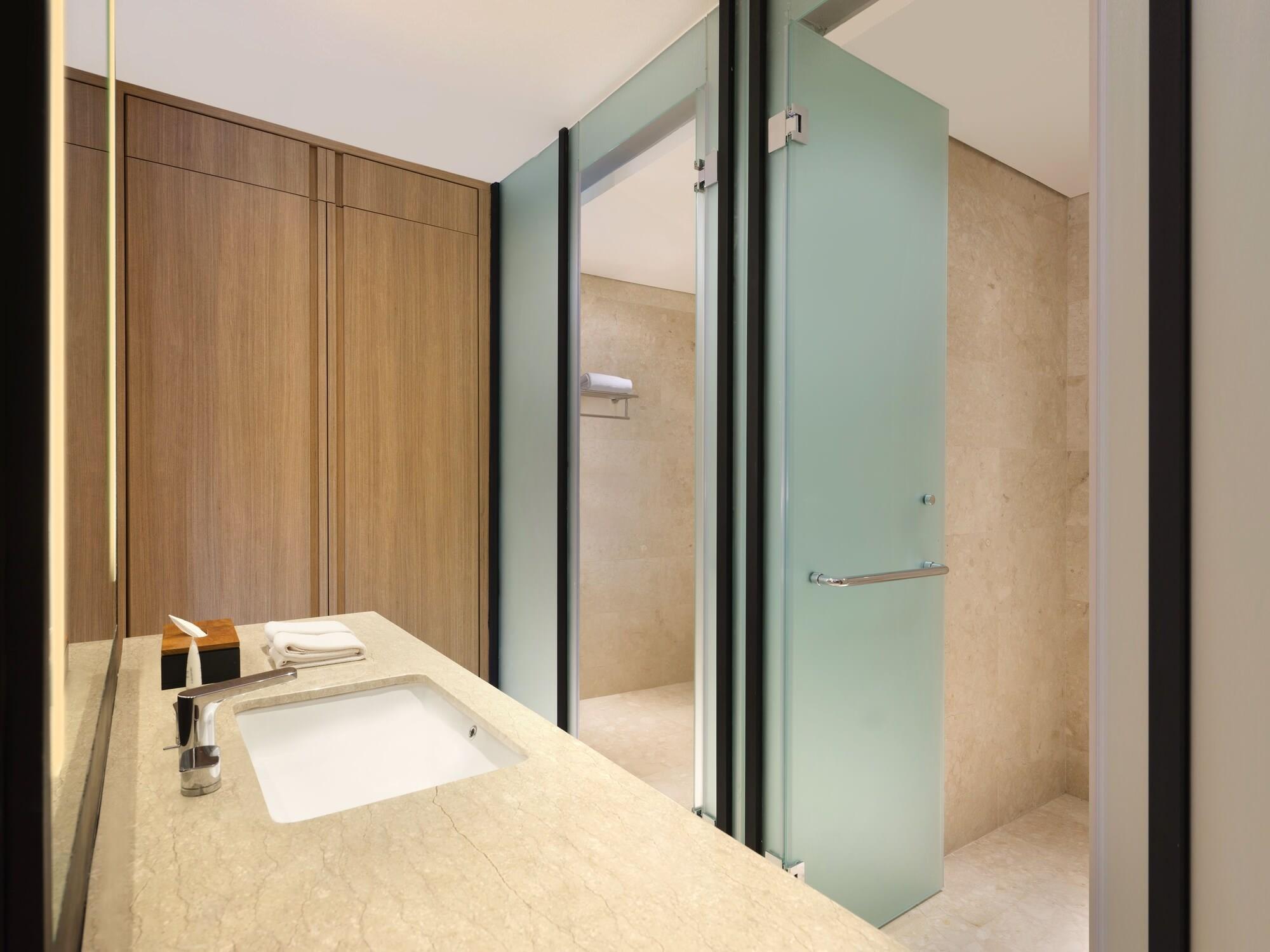 Hotel Santika Premiere Bandara Palembang Esterno foto